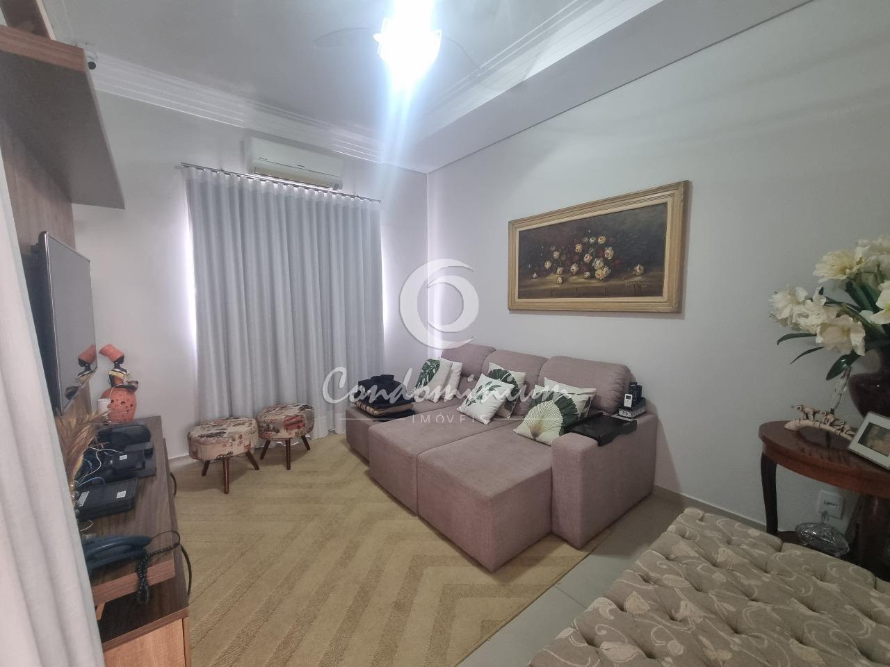Casa de Condomínio com 3 quartos à venda, 232m² — foto 3 de 33