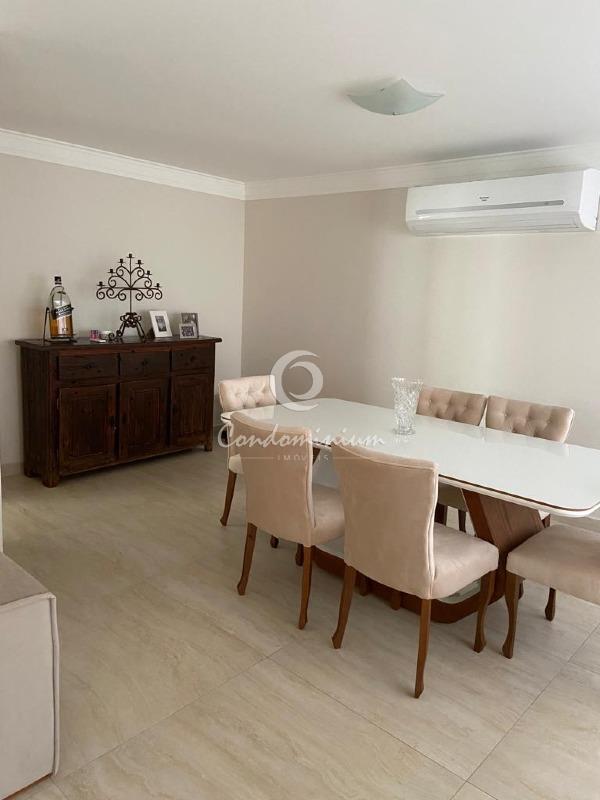 Apartamento com 4 quartos à venda, 240m² — foto 5 de 25
