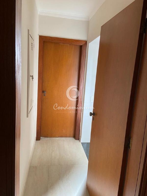 Apartamento com 4 quartos à venda, 240m² — foto 9 de 25