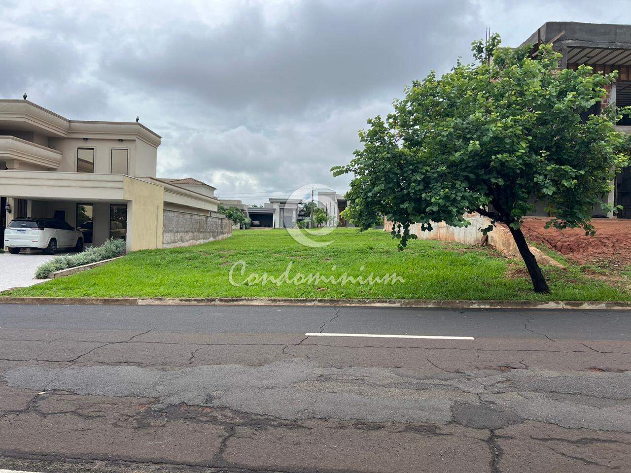 Terreno / Lote / Condomínio  à venda, 494m² — foto 1 de 20