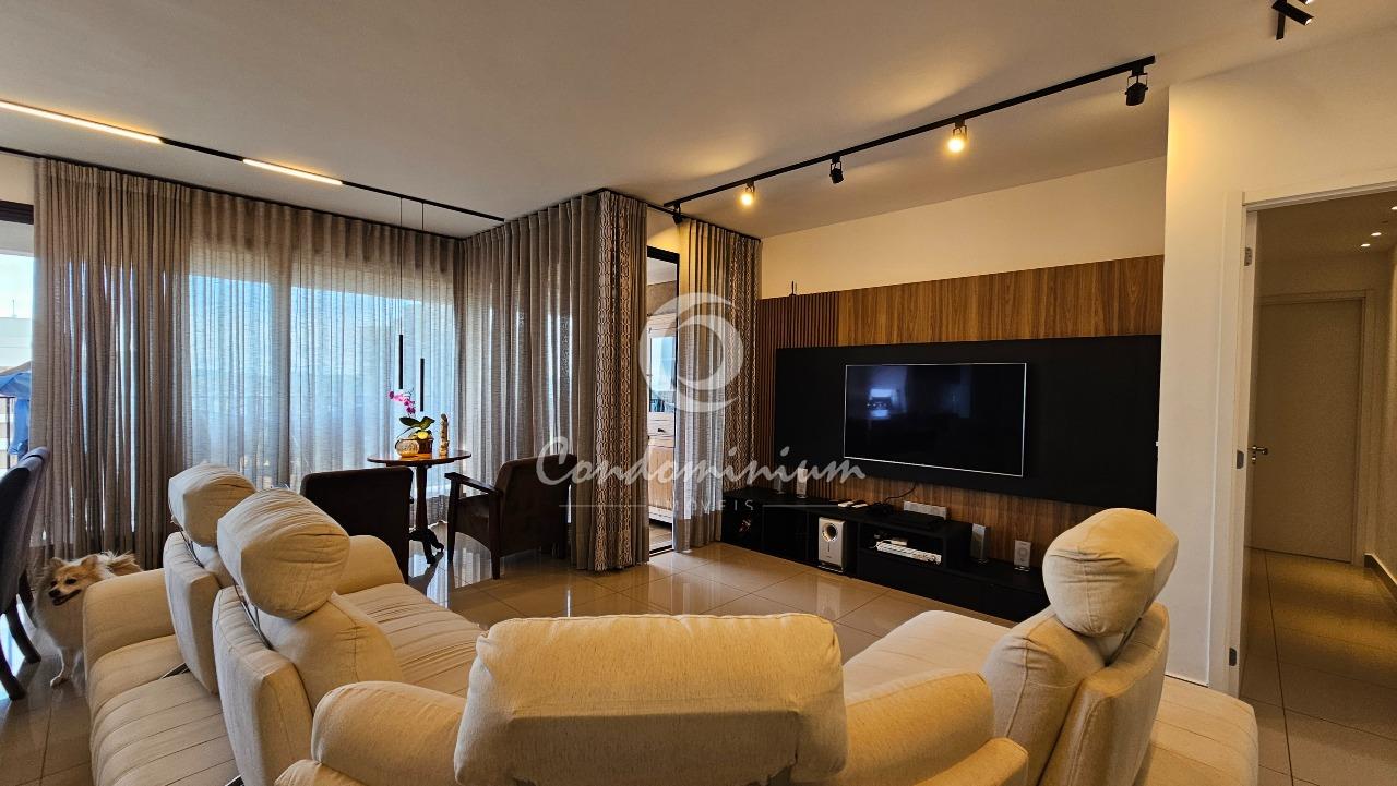 Apartamento com 3 quartos à venda, 135m² — foto 2 de 27