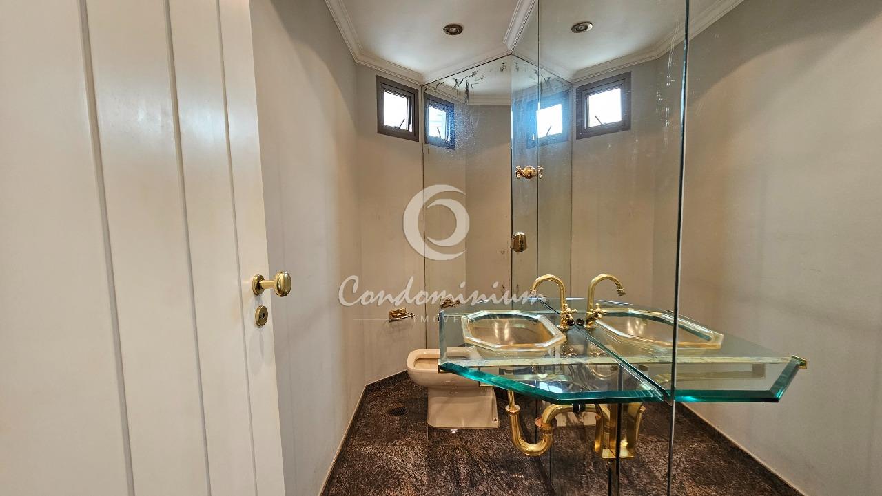 Apartamento com 4 quartos à venda, 231m² — foto 2 de 30