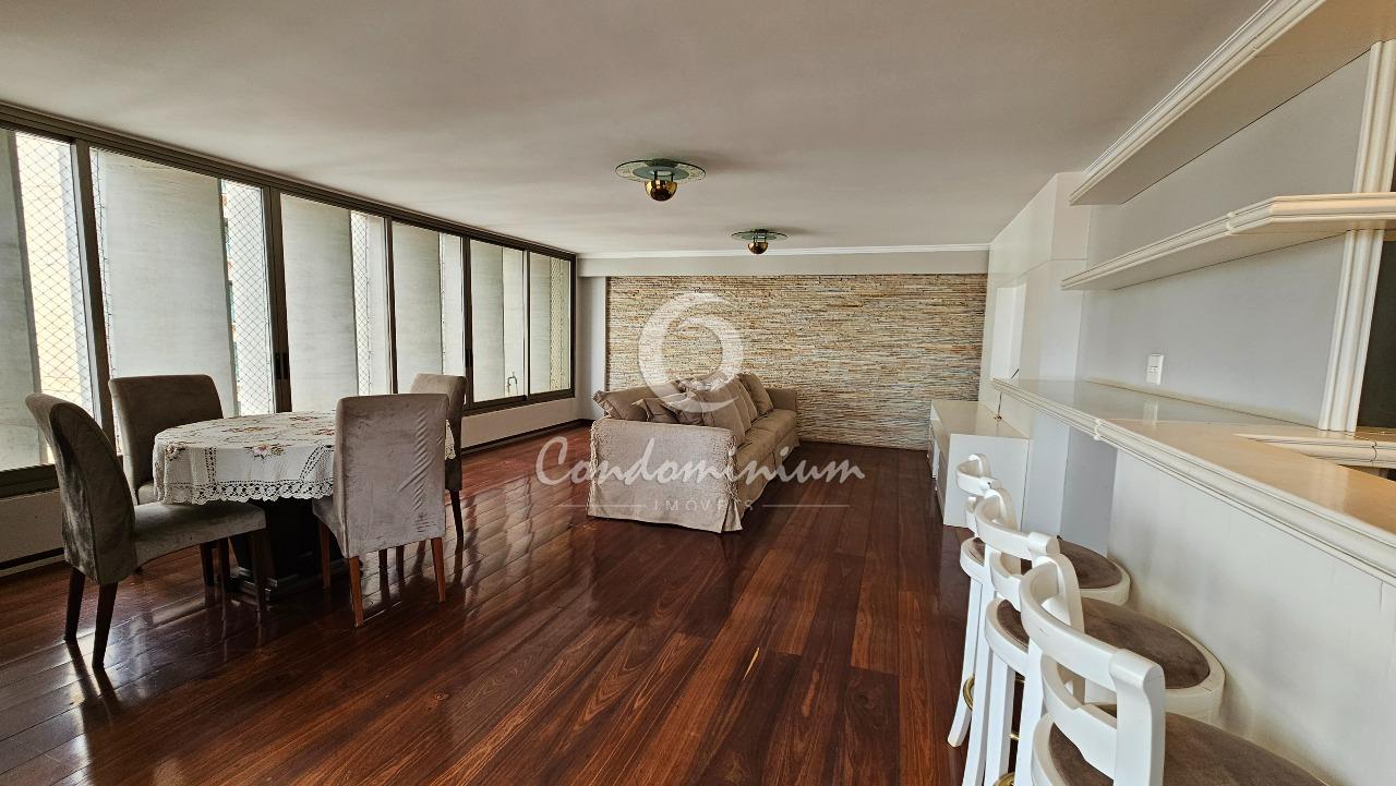Apartamento com 4 quartos à venda, 231m² — foto 4 de 30