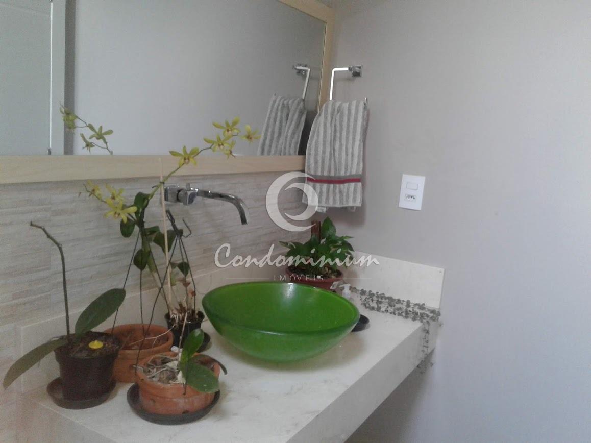 Casa de Condomínio com 3 quartos à venda, 263m² — foto 2 de 31