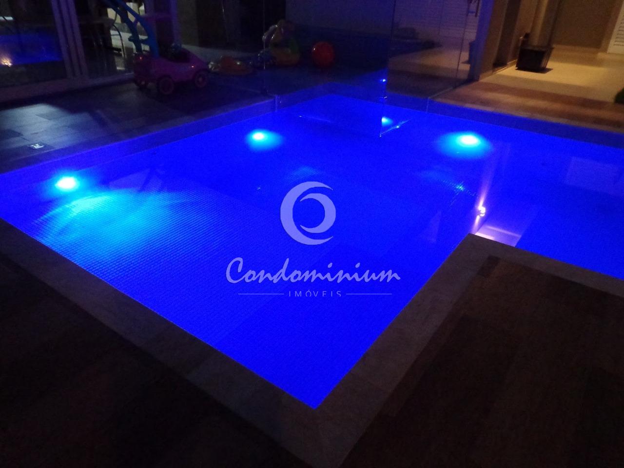 Casa de Condomínio com 3 quartos à venda, 263m² — foto 3 de 31