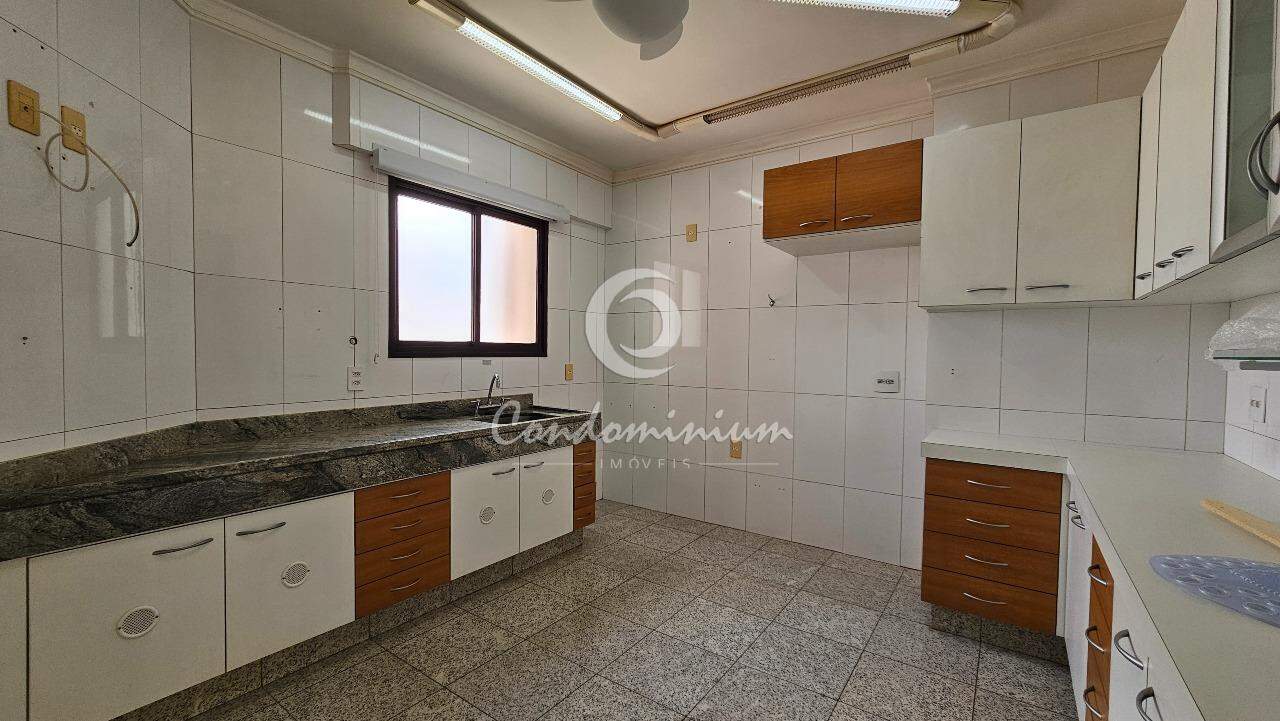 Apartamento com 3 quartos à venda, 157m² — foto 11 de 27