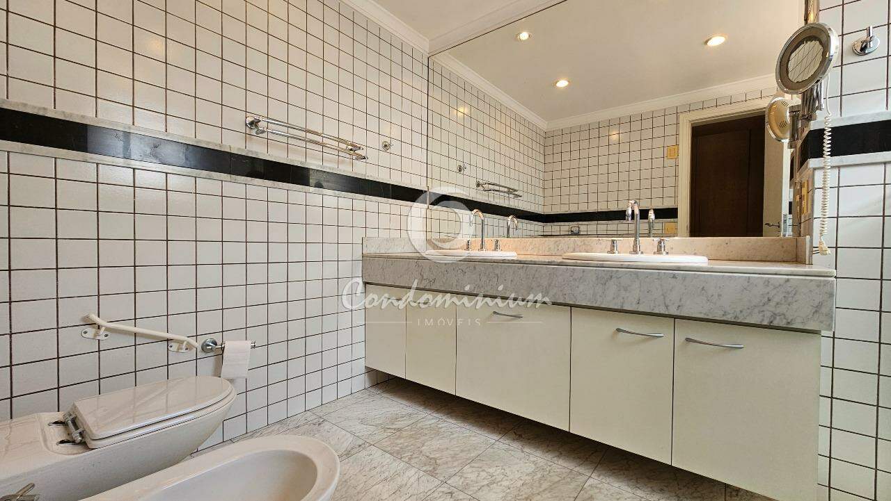 Apartamento com 3 quartos à venda, 157m² — foto 22 de 27
