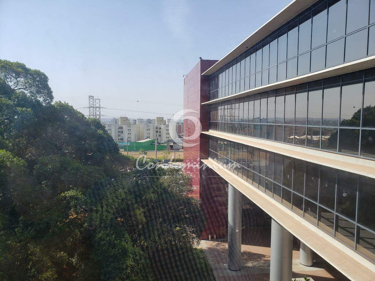 Conjunto Comercial / Sala  à venda, 244m² — foto 3 de 19