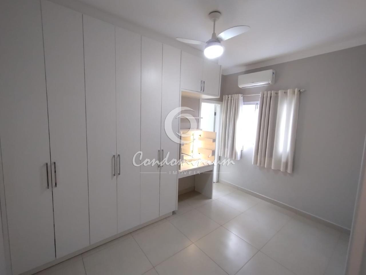 Casa de Condomínio com 3 quartos à venda, 218m² — foto 9 de 25