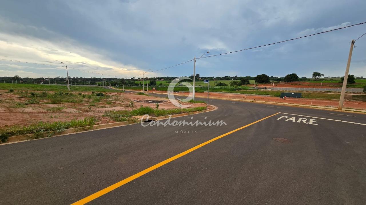 Terreno / Lote / Condomínio  à venda, 367m² — foto 3 de 3