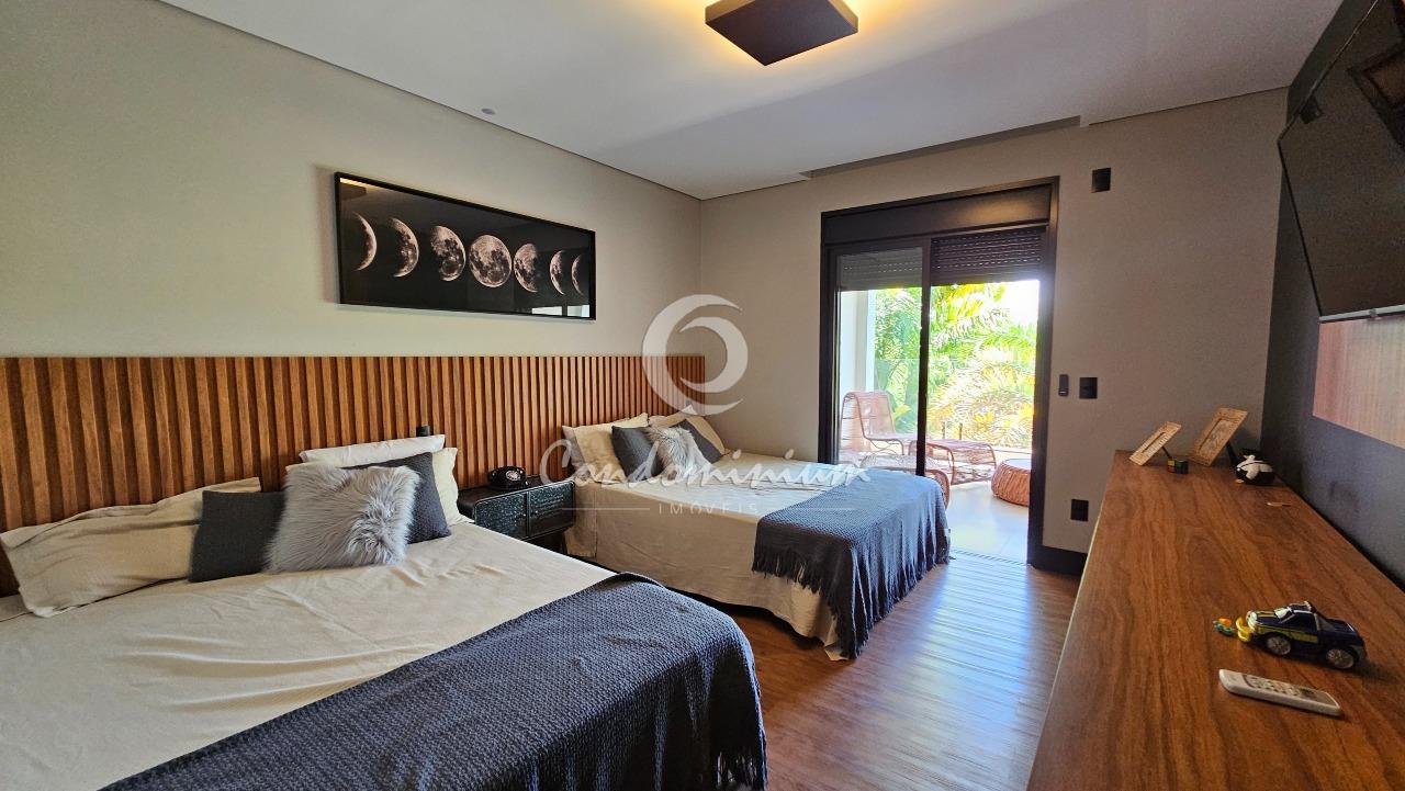 Casa de Condomínio com 5 quartos à venda, 560m² — foto 5 de 36