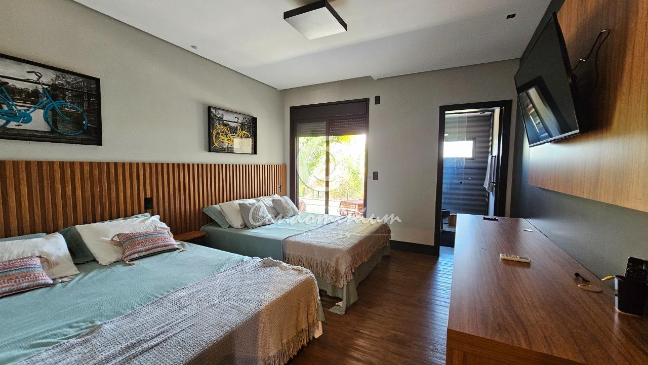 Casa de Condomínio com 5 quartos à venda, 560m² — foto 9 de 36
