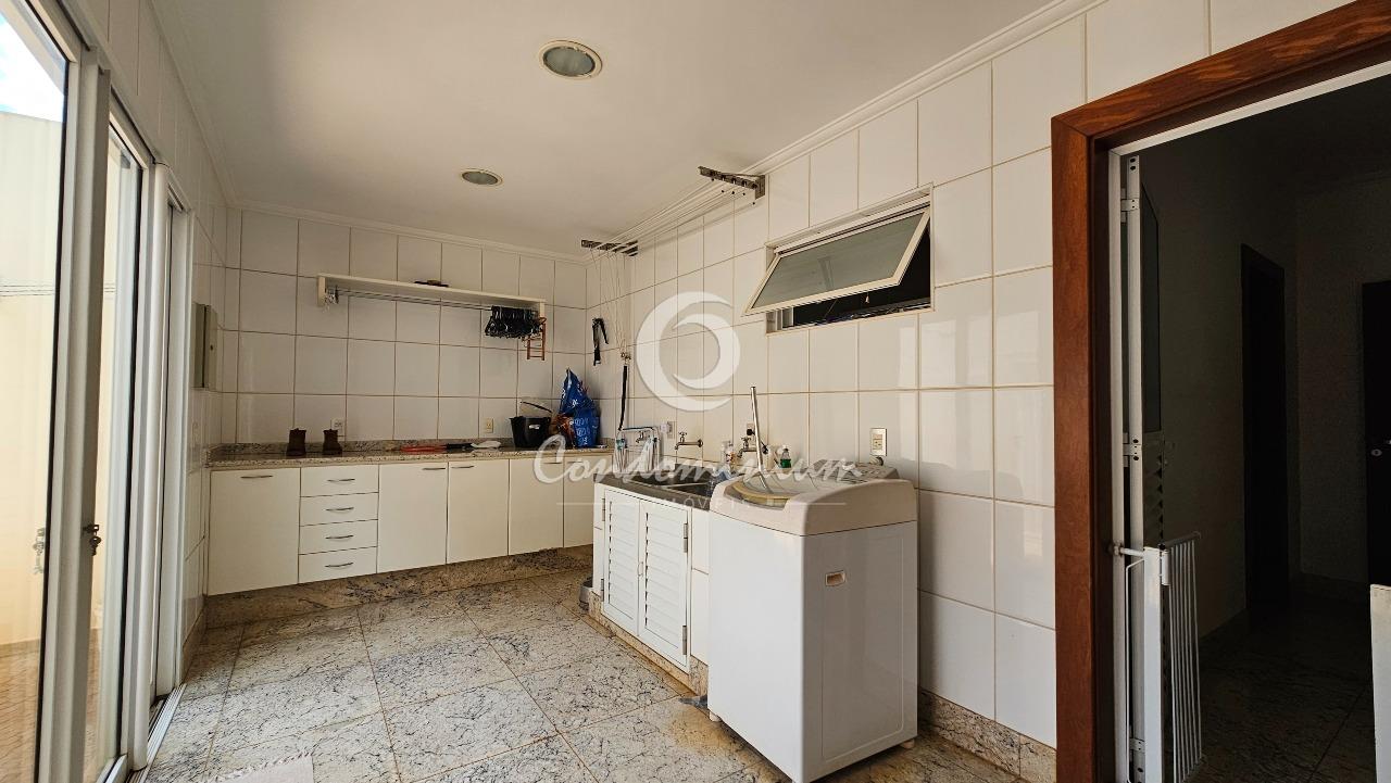 Casa de Condomínio com 5 quartos à venda, 690m² — foto 19 de 43