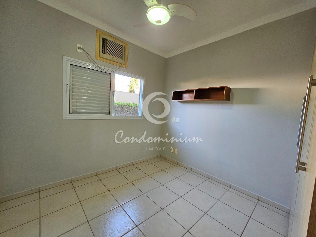 Casa de Condomínio com 3 quartos à venda, 270m² — foto 16 de 25
