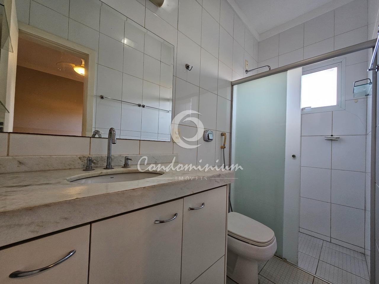 Casa de Condomínio com 3 quartos à venda, 270m² — foto 18 de 25