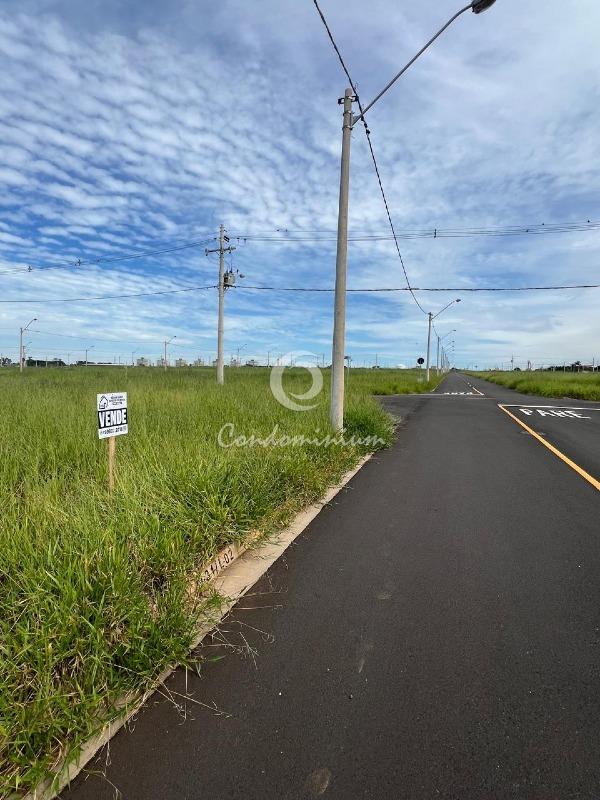 Terreno / Lote / Condomínio  à venda, 242m² — foto 4 de 4