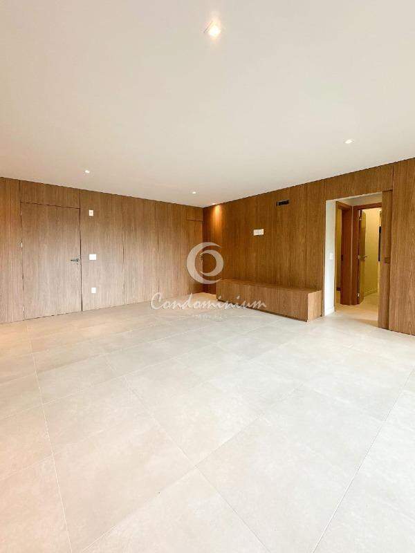 Apartamento com 3 quartos à venda, 123m² — foto 12 de 31