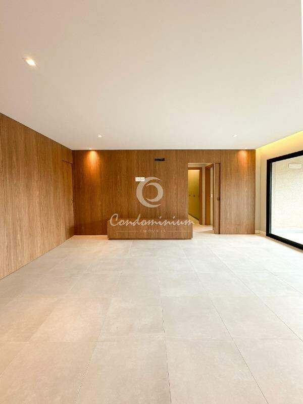 Apartamento com 3 quartos à venda, 123m² — foto 4 de 31