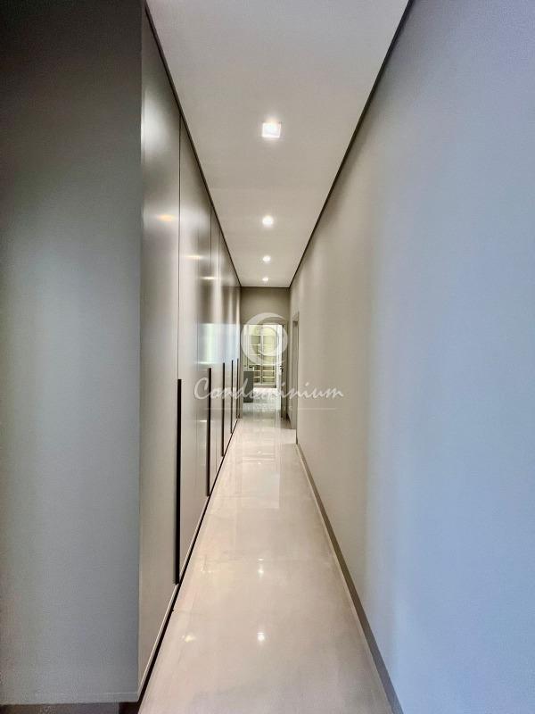 Casa de Condomínio com 4 quartos à venda, 334m² — foto 21 de 42