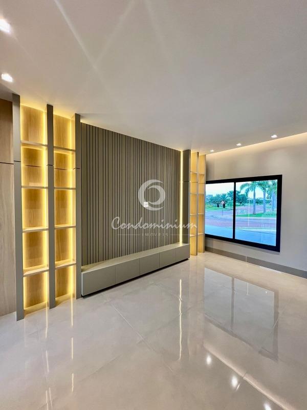 Casa de Condomínio com 4 quartos à venda, 334m² — foto 15 de 42