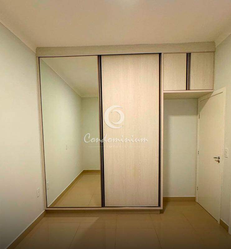 Casa de Condomínio com 4 quartos à venda, 320m² — foto 11 de 13