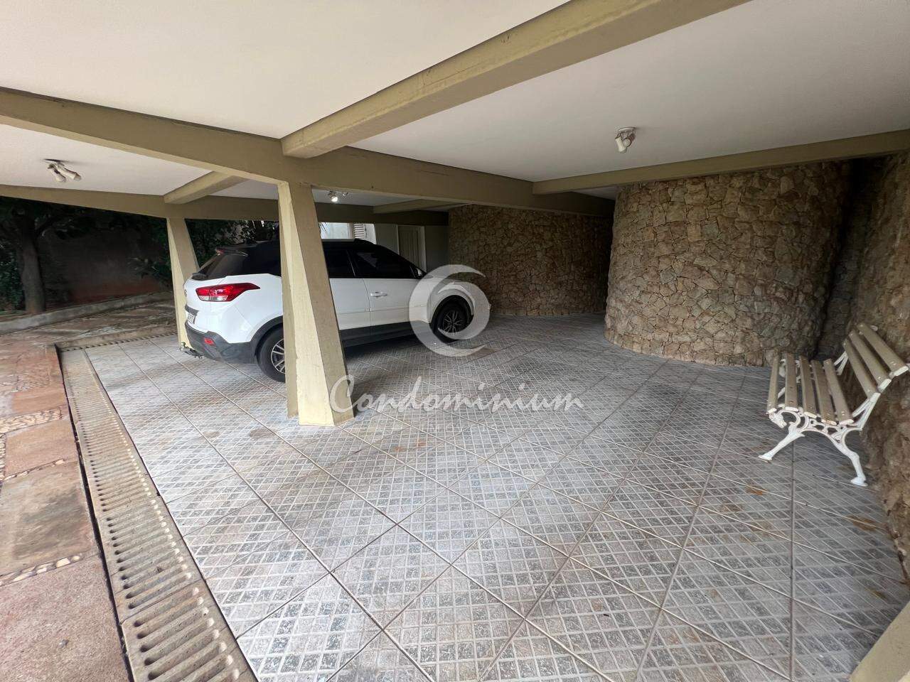 Casa com 7 quartos à venda, 556m² — foto 6 de 29