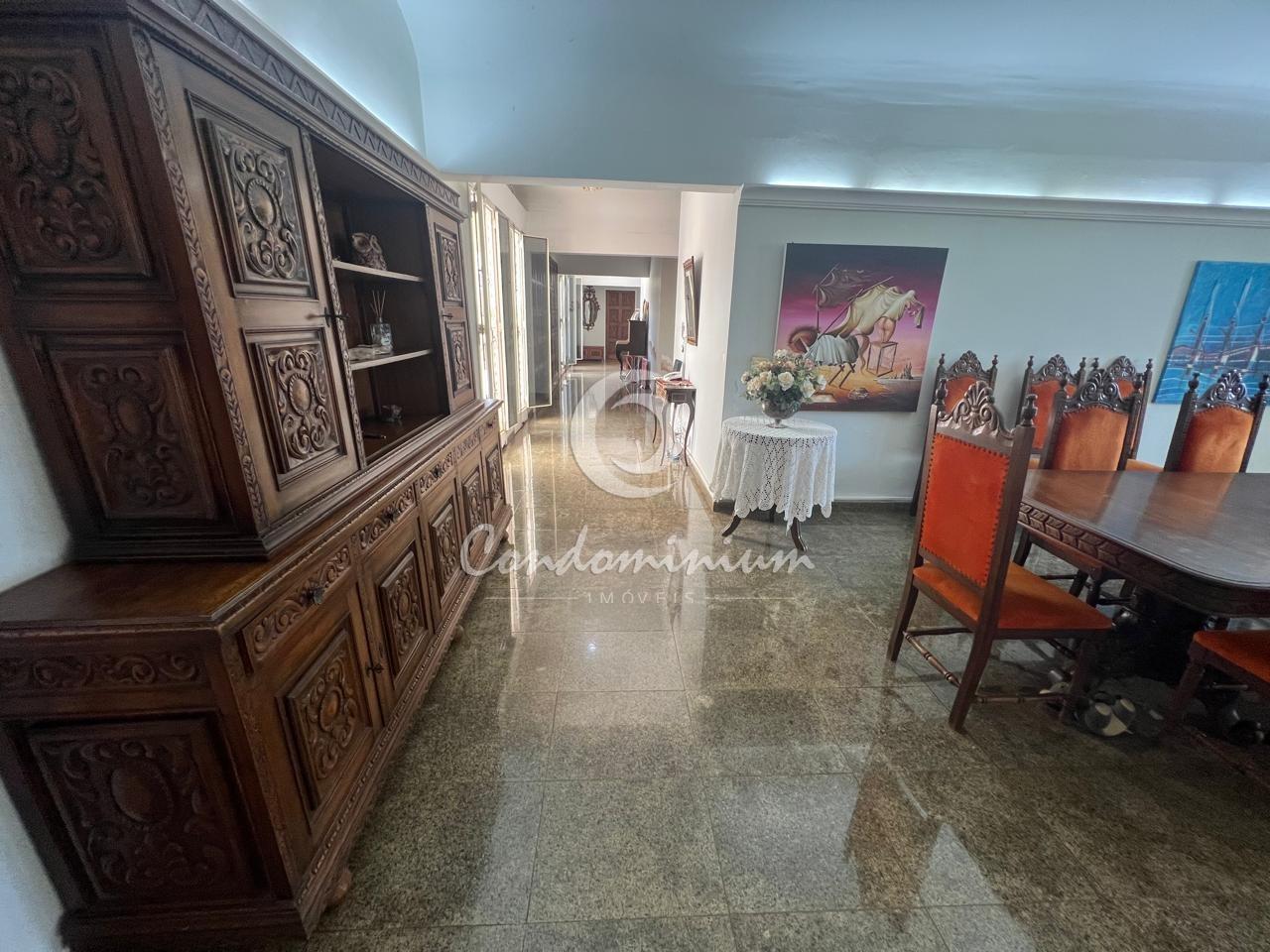 Casa com 7 quartos à venda, 556m² — foto 24 de 29
