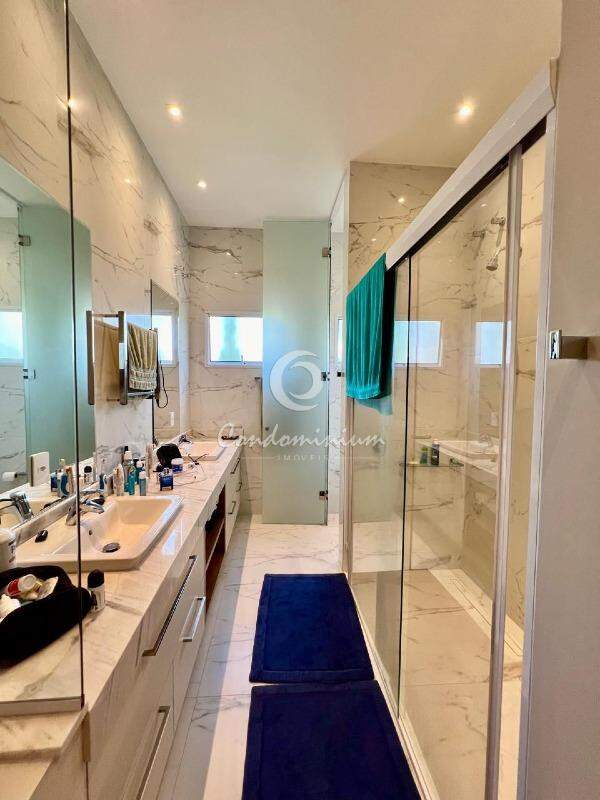 Casa de Condomínio com 3 quartos à venda, 330m² — foto 4 de 24