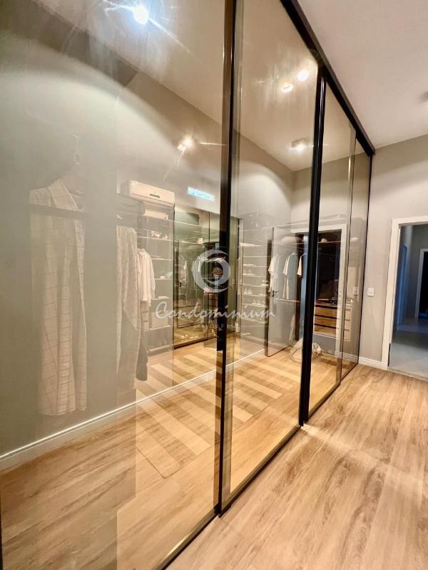 Casa de Condomínio com 3 quartos à venda, 330m² — foto 3 de 24