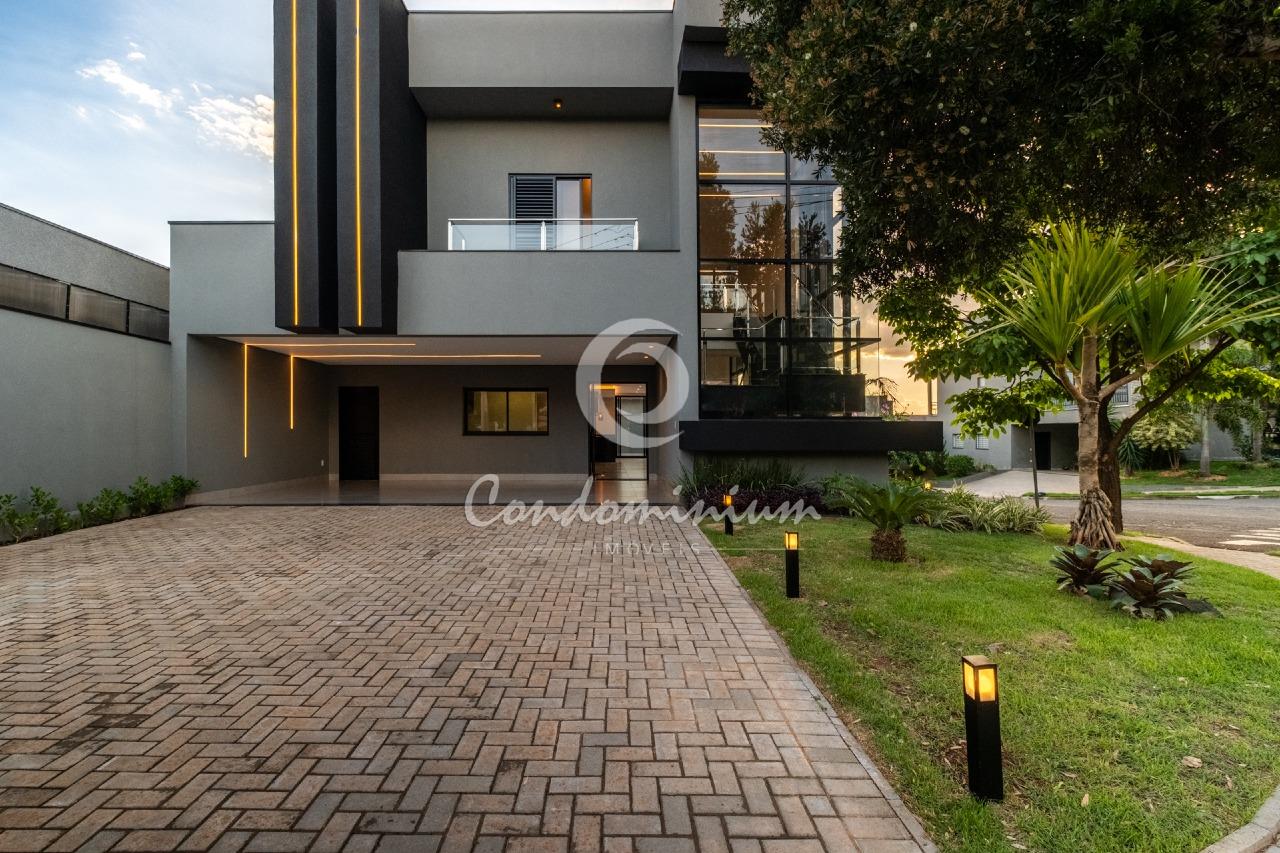 Casa de Condomínio com 3 quartos à venda, 260m² — foto 3 de 30
