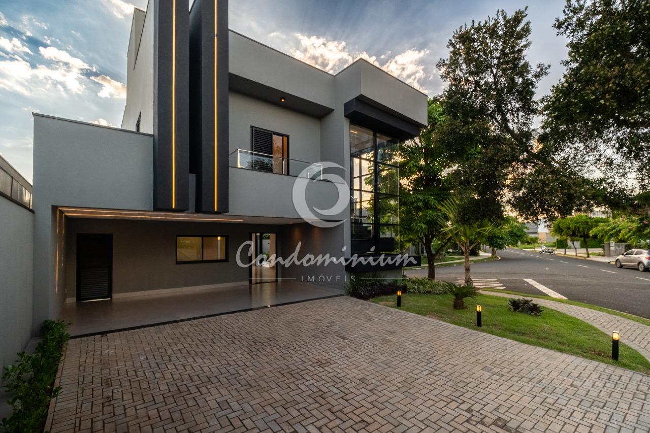 Casa de Condomínio com 3 quartos à venda, 260m² — foto 1 de 30
