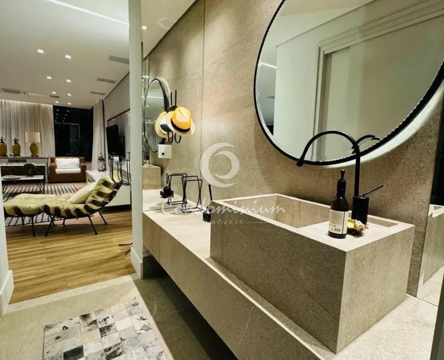 Casa de Condomínio com 5 quartos à venda, 600m² — foto 15 de 46