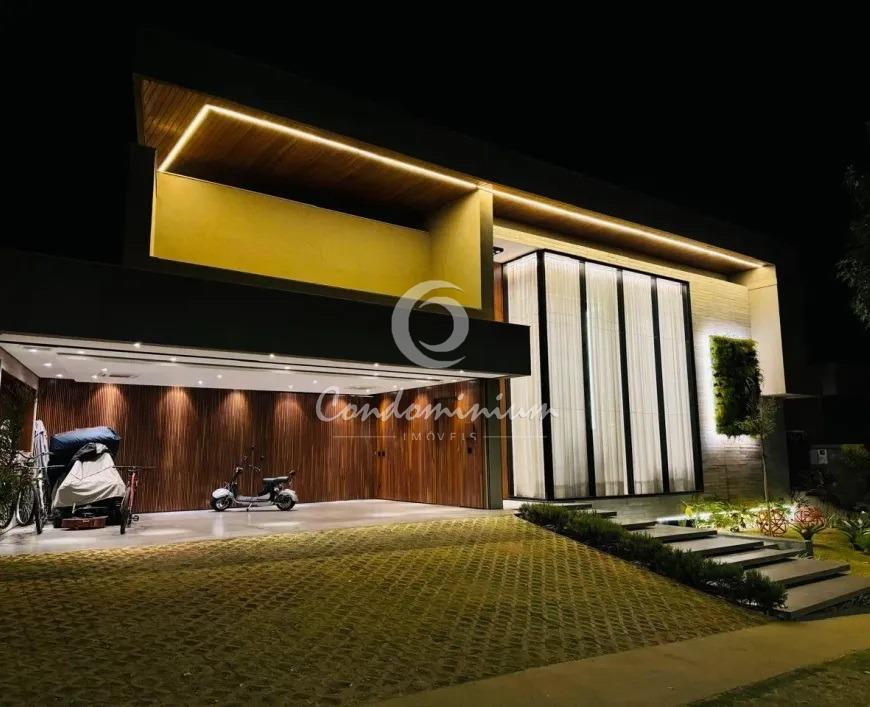 Casa de Condomínio com 5 quartos à venda, 600m² — foto 2 de 46