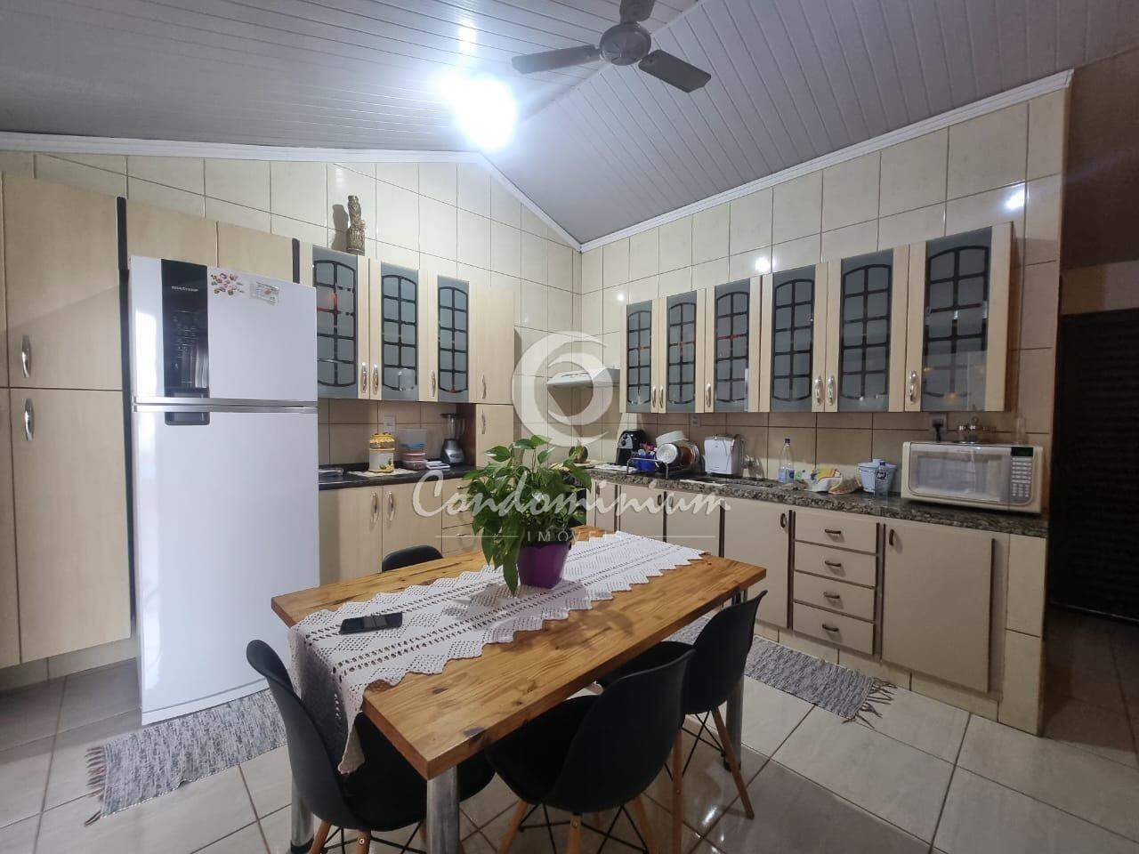 Casa com 2 quartos à venda, 170m² — foto 9 de 20