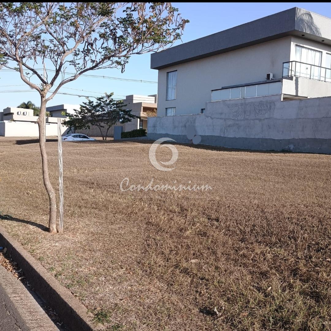 Terreno / Lote / Condomínio  à venda, 476m² — foto 1 de 17