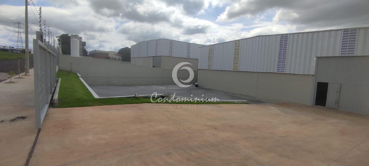 Galpão / Depósito / Armazém  para aluguel, 2000m² — foto 1 de 10