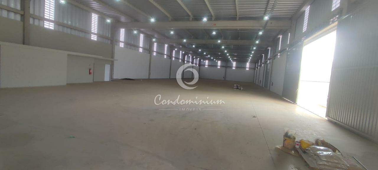 Galpão / Depósito / Armazém  para aluguel, 2000m² — foto 9 de 11