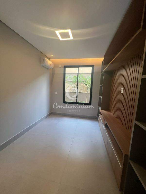 Casa de Condomínio com 3 quartos à venda, 290m² — foto 4 de 30