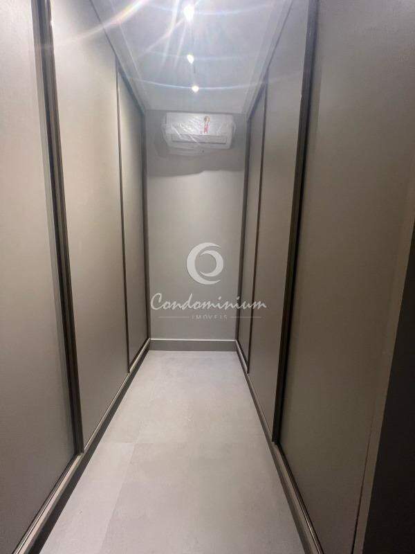 Casa de Condomínio com 3 quartos à venda, 290m² — foto 14 de 30