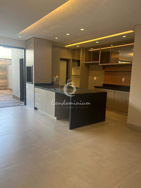 Casa de Condomínio com 3 quartos à venda, 290m² — foto 7 de 30