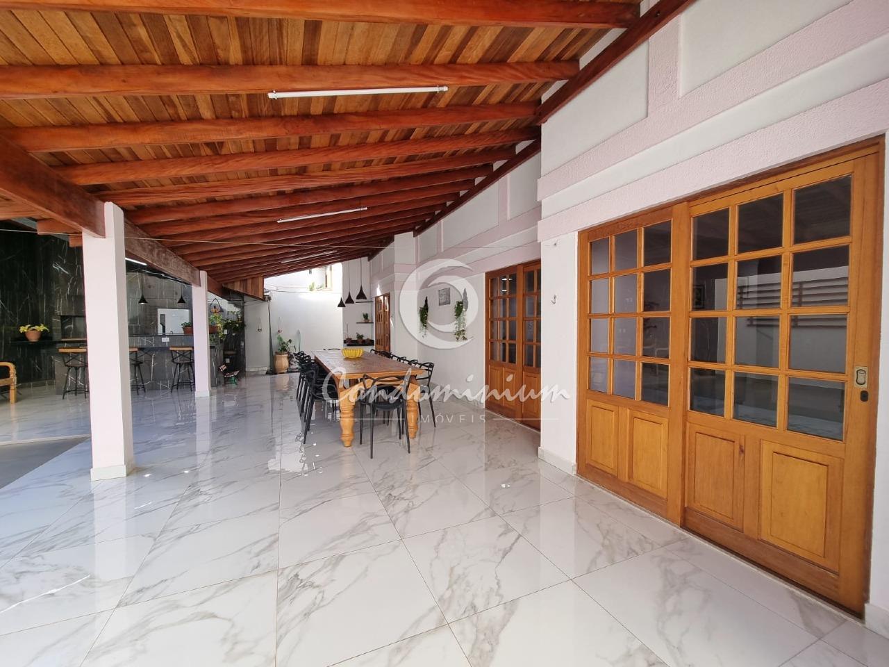 Casa de Condomínio com 3 quartos à venda, 280m² — foto 8 de 29