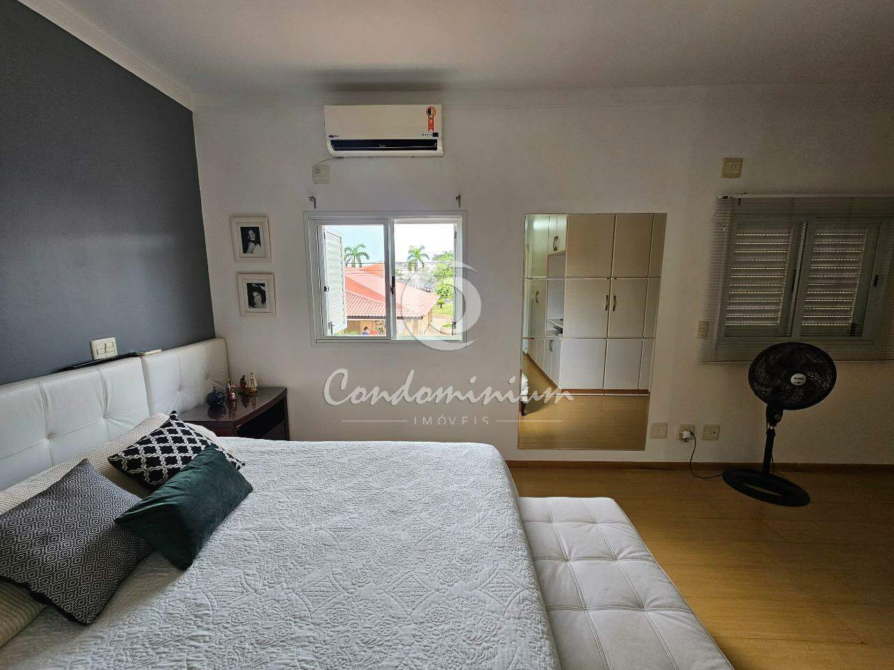 Casa de Condomínio com 4 quartos à venda, 320m² — foto 27 de 35