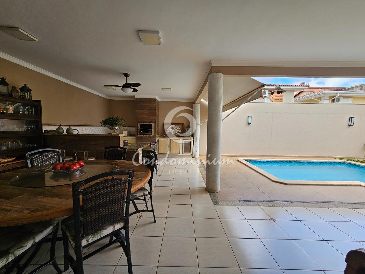 Casa de Condomínio com 4 quartos à venda, 320m² — foto 13 de 35