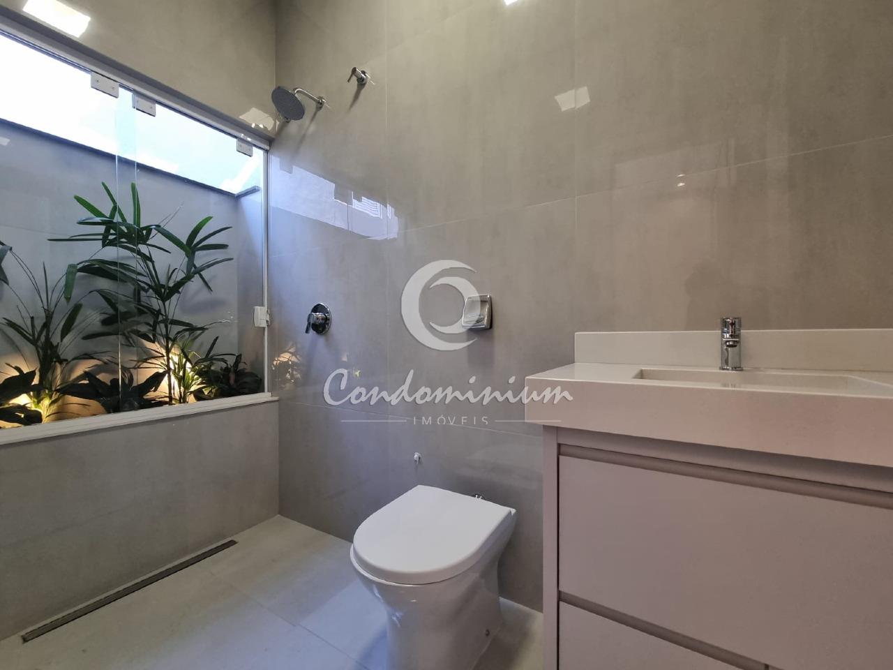 Casa de Condomínio com 3 quartos à venda, 213m² — foto 16 de 23