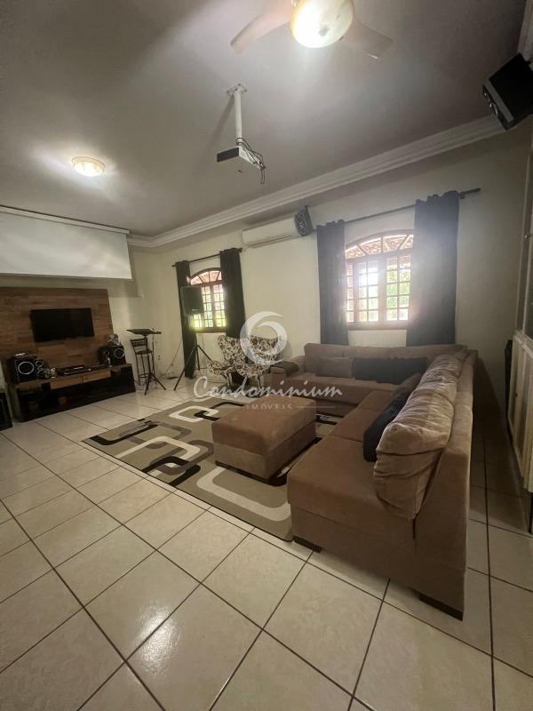 Casa de Condomínio com 3 quartos à venda, 500m² — foto 21 de 27