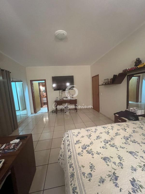 Casa de Condomínio com 3 quartos à venda, 500m² — foto 25 de 27
