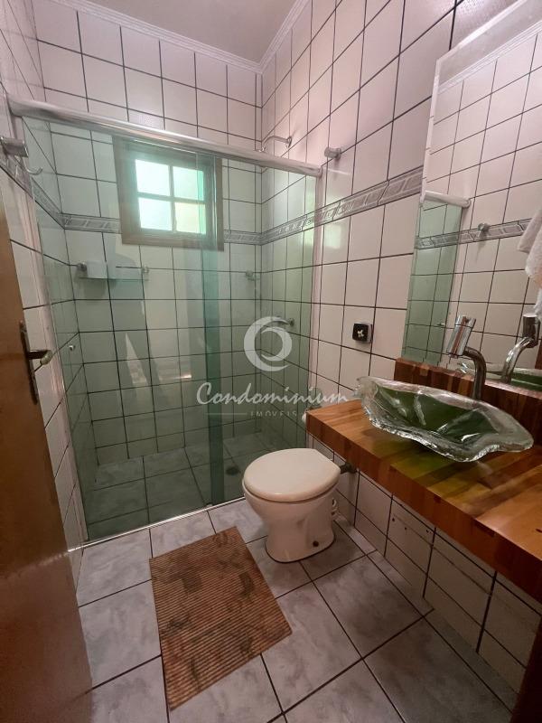 Casa de Condomínio com 3 quartos à venda, 500m² — foto 22 de 27