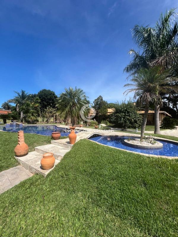 Casa de Condomínio com 3 quartos à venda, 500m² — foto 3 de 27