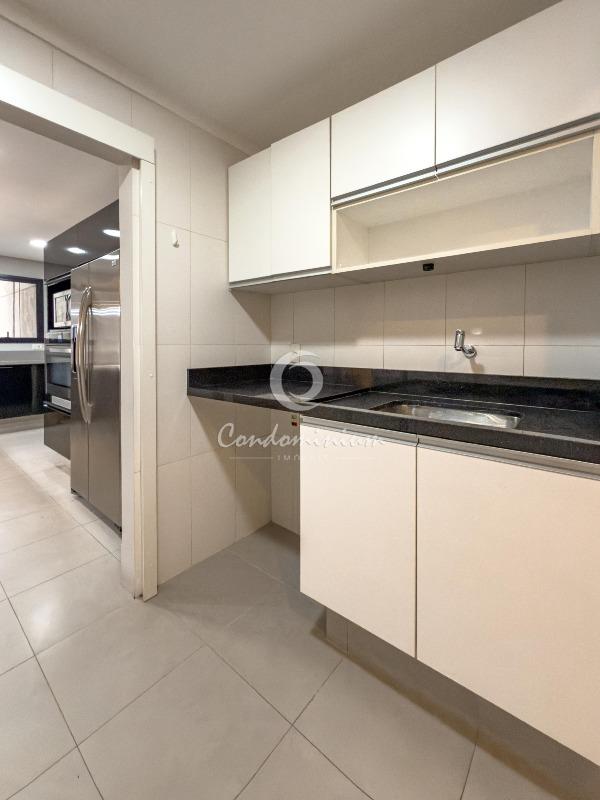 Apartamento com 3 quartos à venda, 170m² — foto 12 de 21