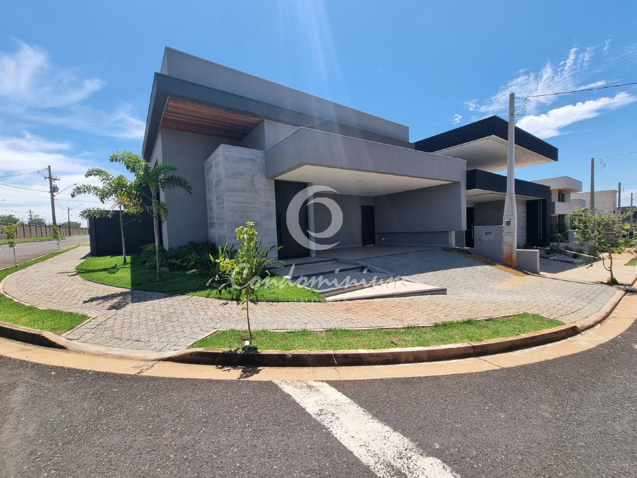 Casa de Condomínio com 3 quartos à venda, 157m² — foto 2 de 33